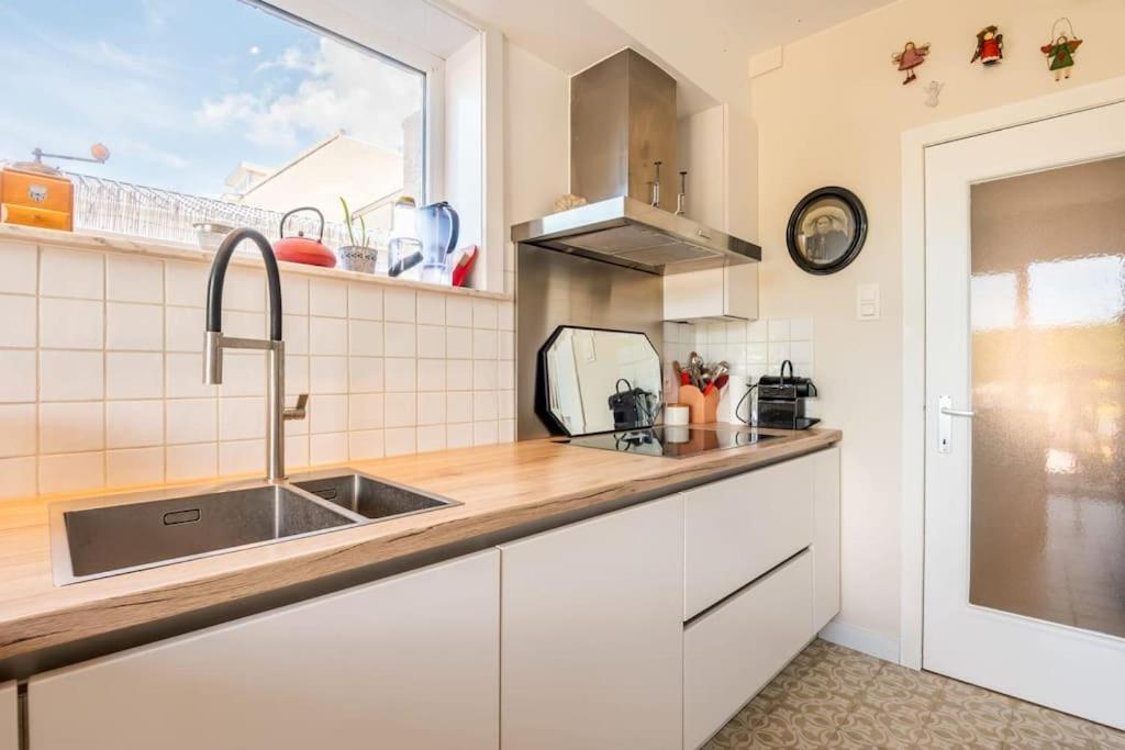 Charming House With Garden Villa De Haan Luaran gambar